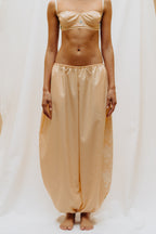 Pant Aura